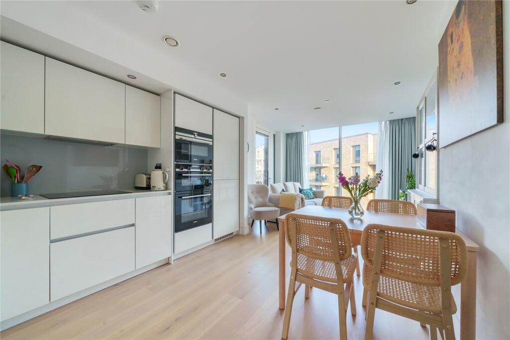 2 bedroom apartment for sale in Place, West Drayton, UB7