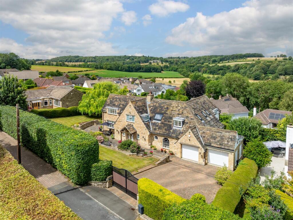 Main image of property: Woodhall Ridge, Upper Langwith, Collingham