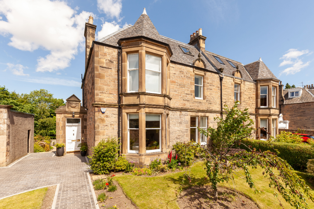 6 bedroom semidetached house for sale in Cluny Gardens, Edinburgh, EH10