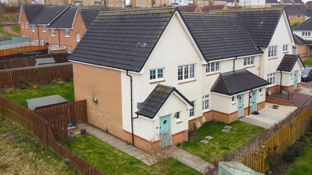 3 bedroom end of terrace house for sale in Faulds Drive, Kirkintilloch, G66