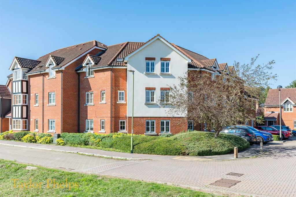 2 bedroom apartment for sale in The Granary, Stanstead Abbotts, SG12