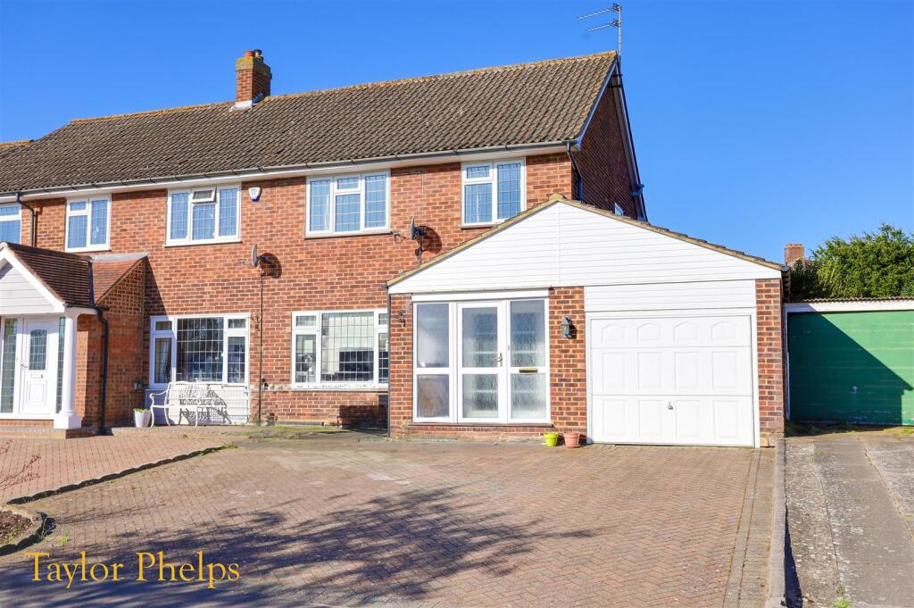 Main image of property: Field Way, Hoddesdon