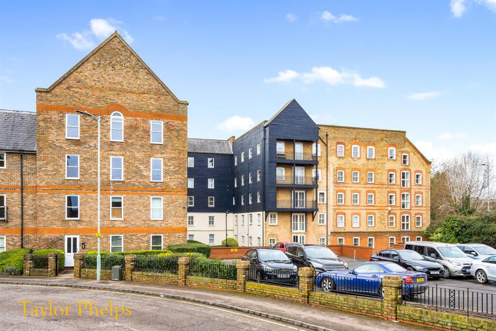 Main image of property: Millacres, Ware - Stunning  Two / Three Bed Apartment