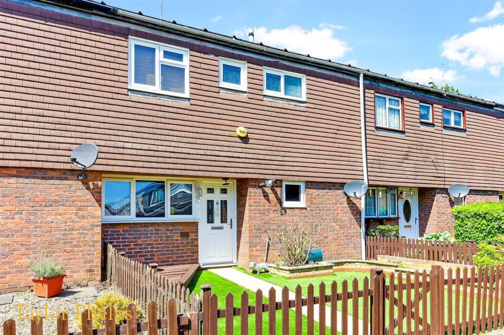 Main image of property: Wheatcroft, West Cheshunt
