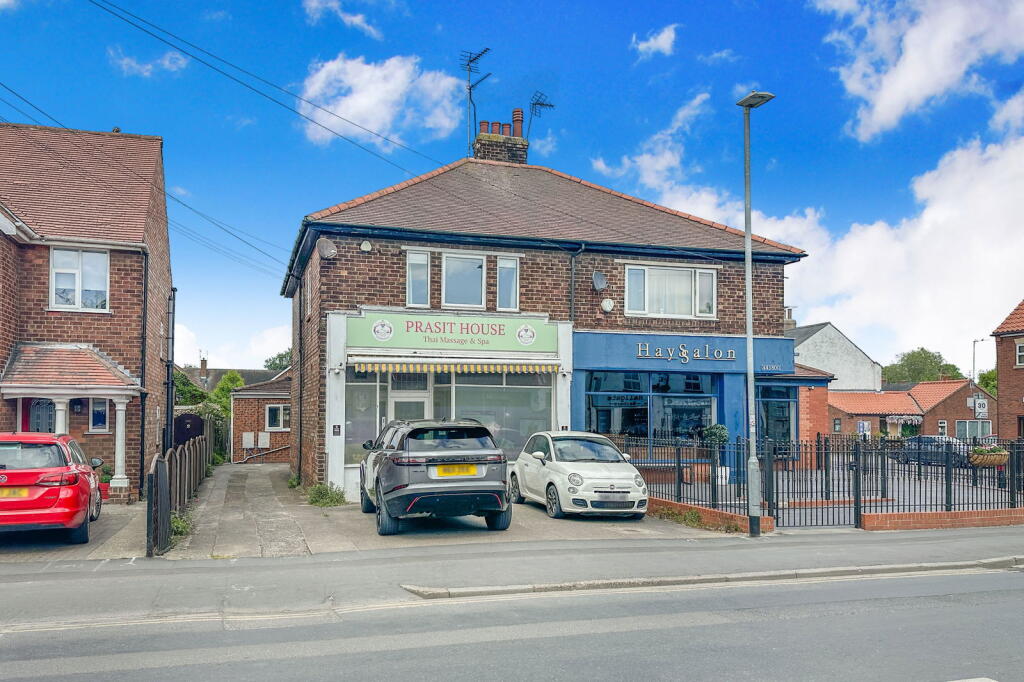 Main image of property: Hallgate, Cottingham, HU16