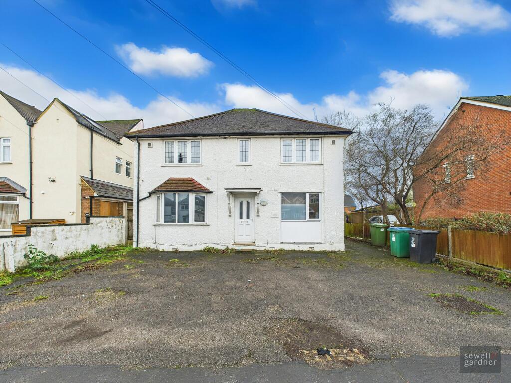 Main image of property: 820 St. Albans Road, Watford, WD25 9FL