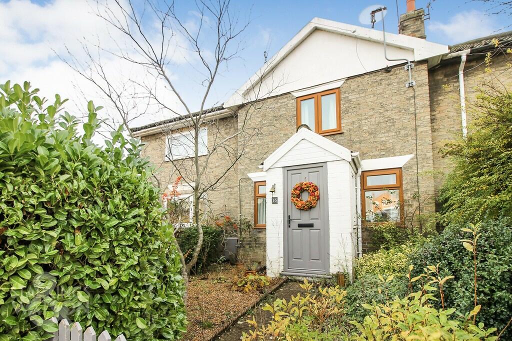 2 bedroom cottage for sale in Bardolph Road, Bungay, NR35