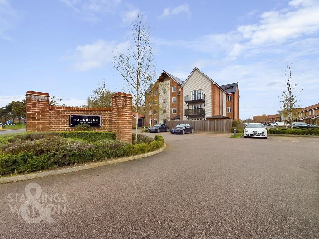 2 bedroom apartment for sale in Waterside Drive, Ditchingham, Bungay, NR35