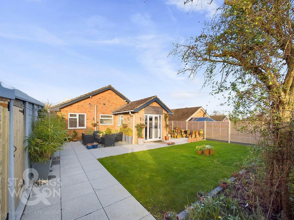 3 bedroom detached bungalow for sale in Willow Close, Wortwell