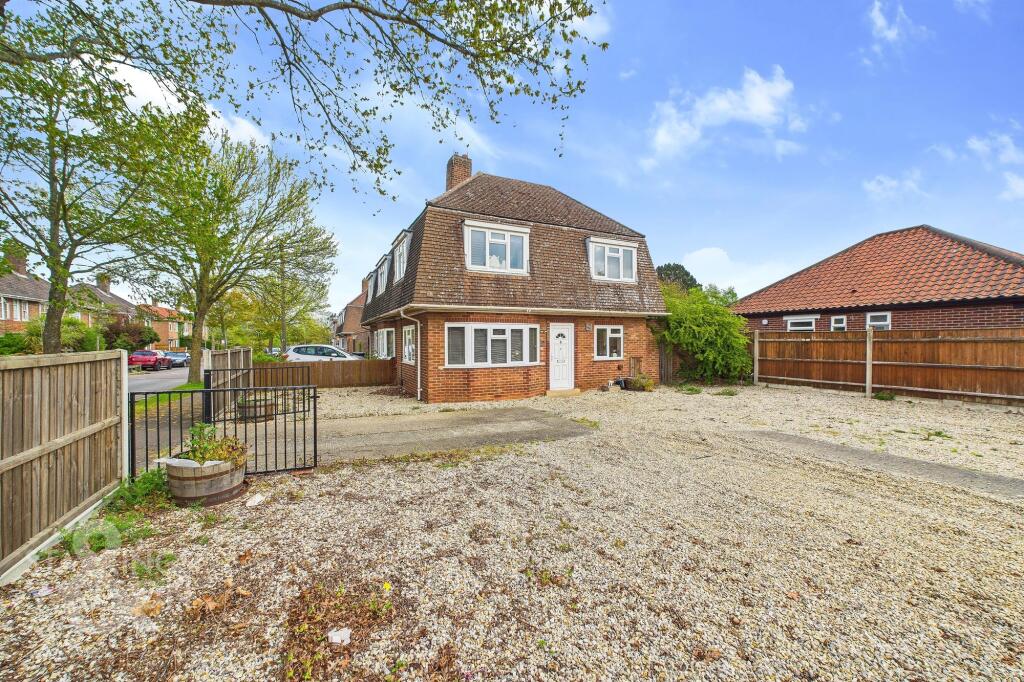 Main image of property: Earlham Green Lane, Norwich