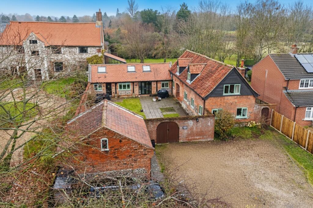 Main image of property: Bungay Road, Poringland, Norwich