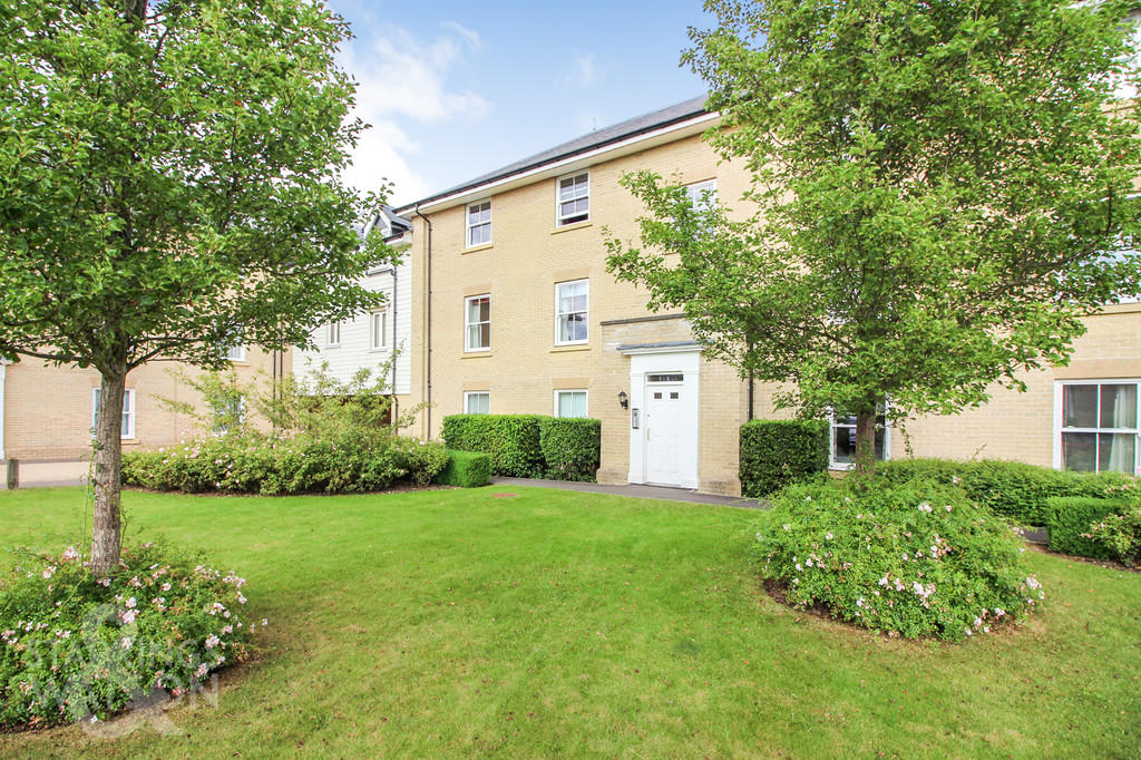 2 bedroom apartment for sale in Ryefield Road, Mulbarton, Norwich, NR14