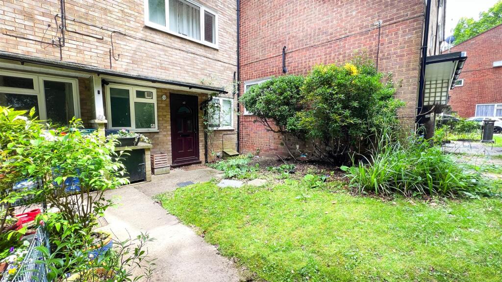 Main image of property: Haygarth, Knebworth