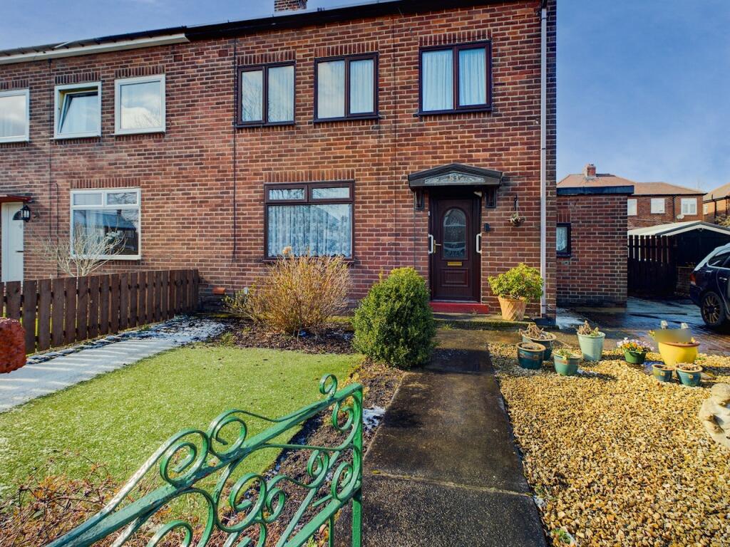 3 bedroom semidetached house for sale in Lambley Crescent, Hebburn, NE31