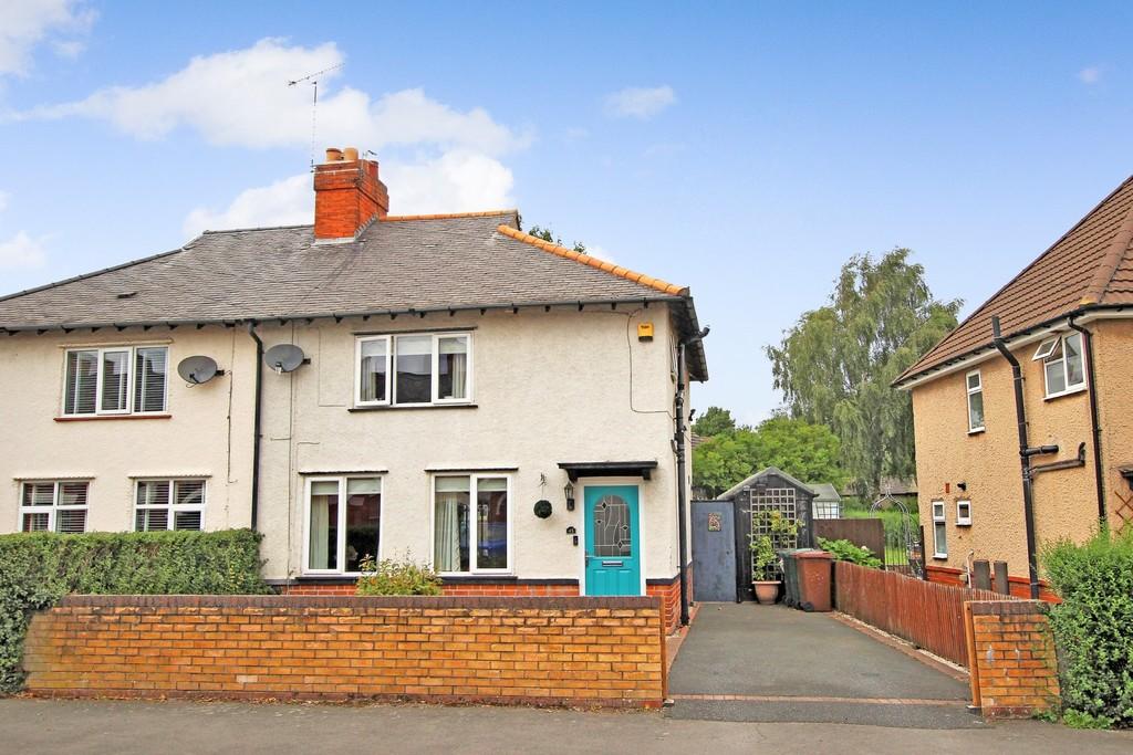 3 bedroom semidetached house for sale in Station Road, Melbourne, DE73