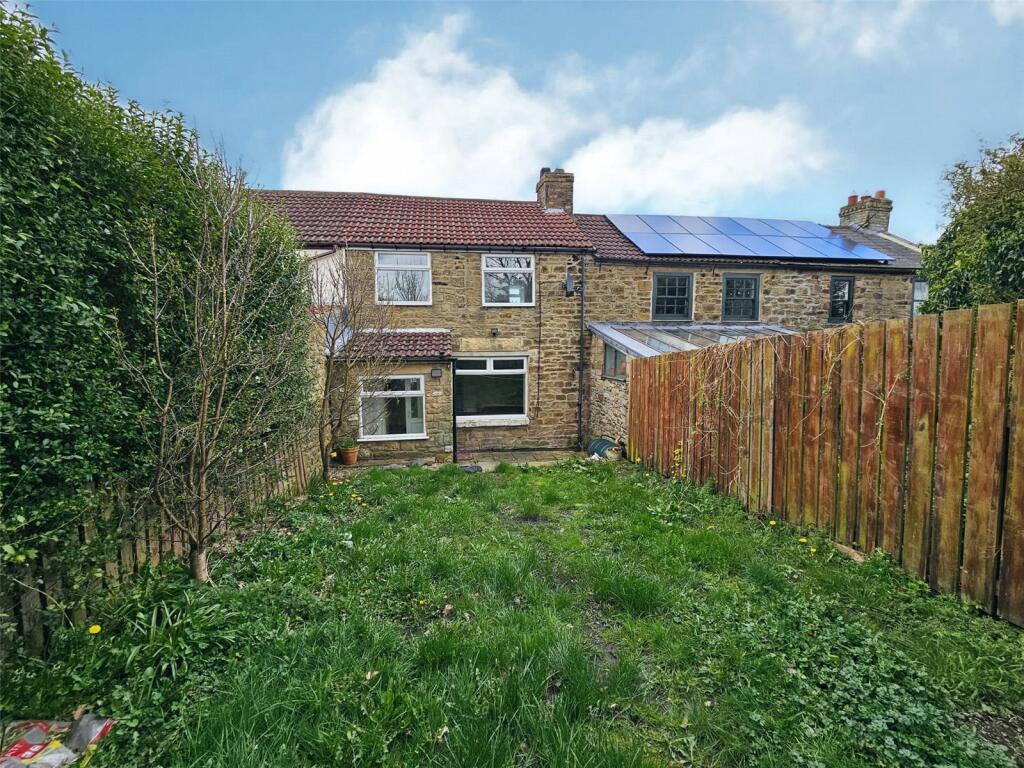 2 bedroom terraced house for sale in Esperley Lane, Cockfield,