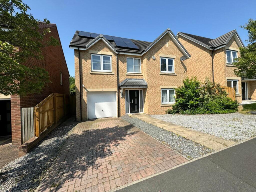 4 bedroom detached house for sale in Rushyford Drive, Chilton