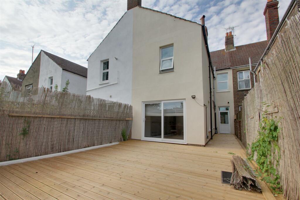 Additional property image - Pavilion Road, Worthing