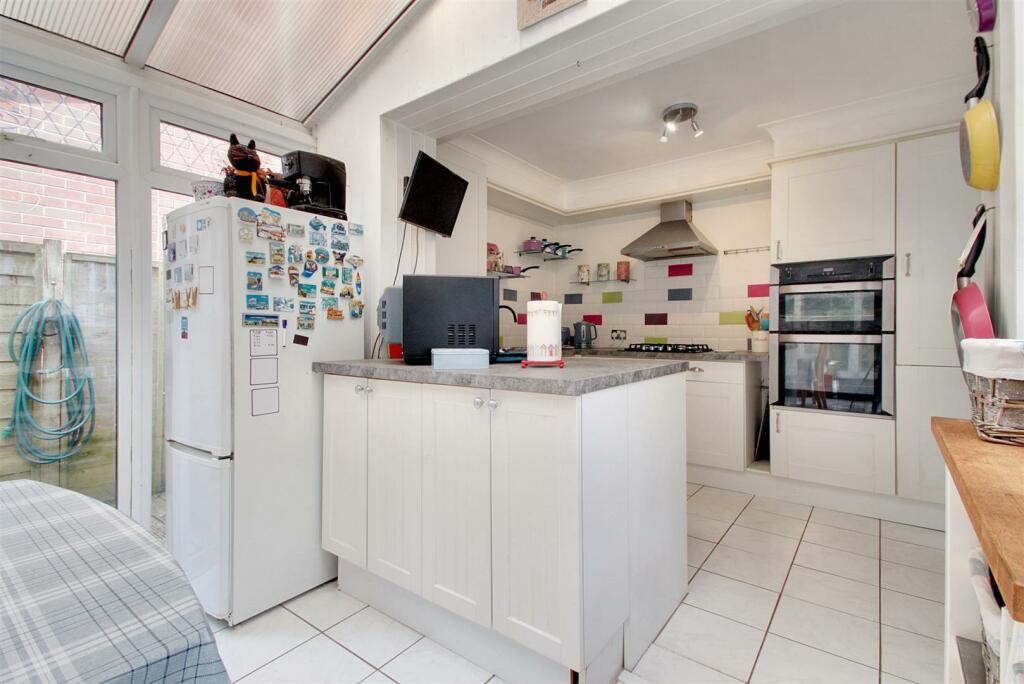 Additional property image - Juniper Close, Worthing