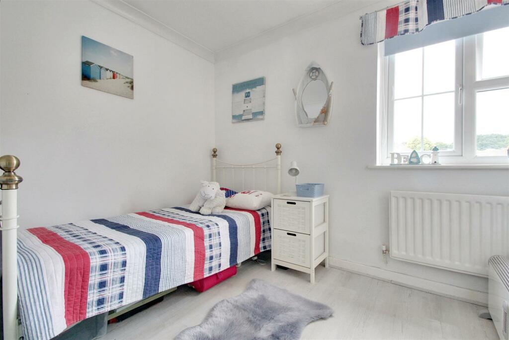 Additional property image - Juniper Close, Worthing