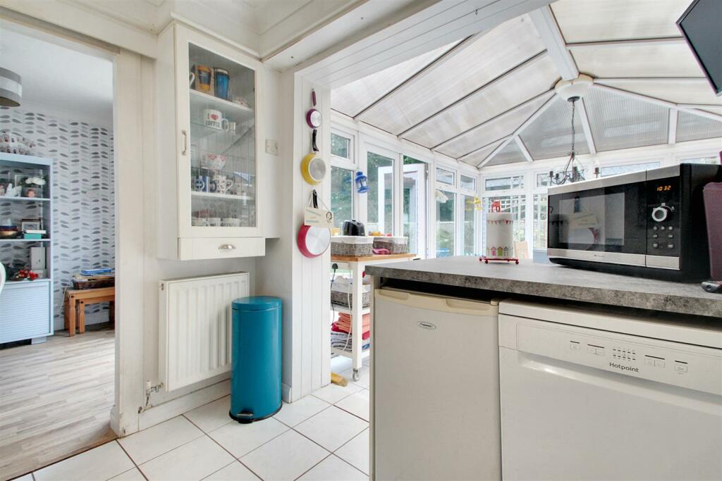 Additional property image - Juniper Close, Worthing