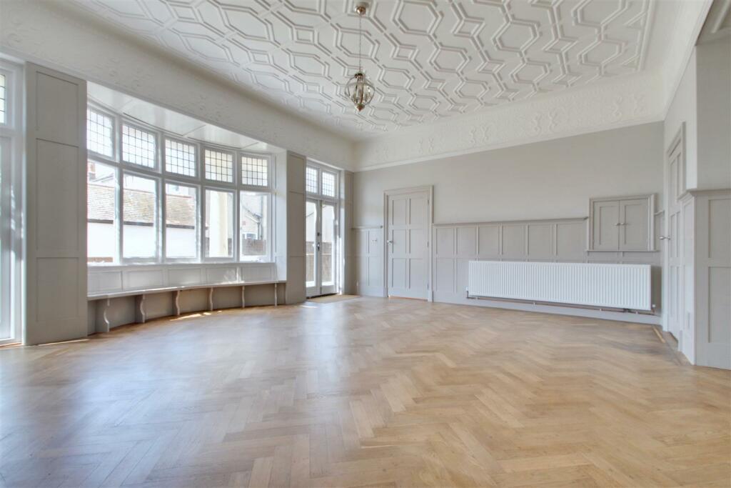 Additional property image - Lansdowne Road, Worthing