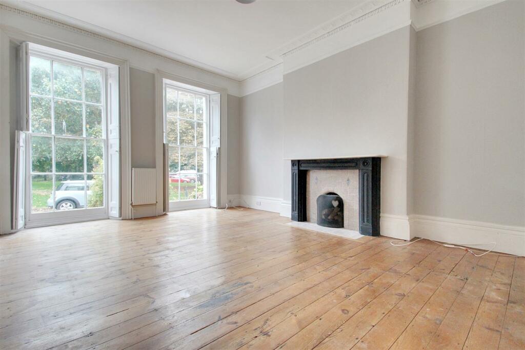 Additional property image - Park Crescent, Worthing