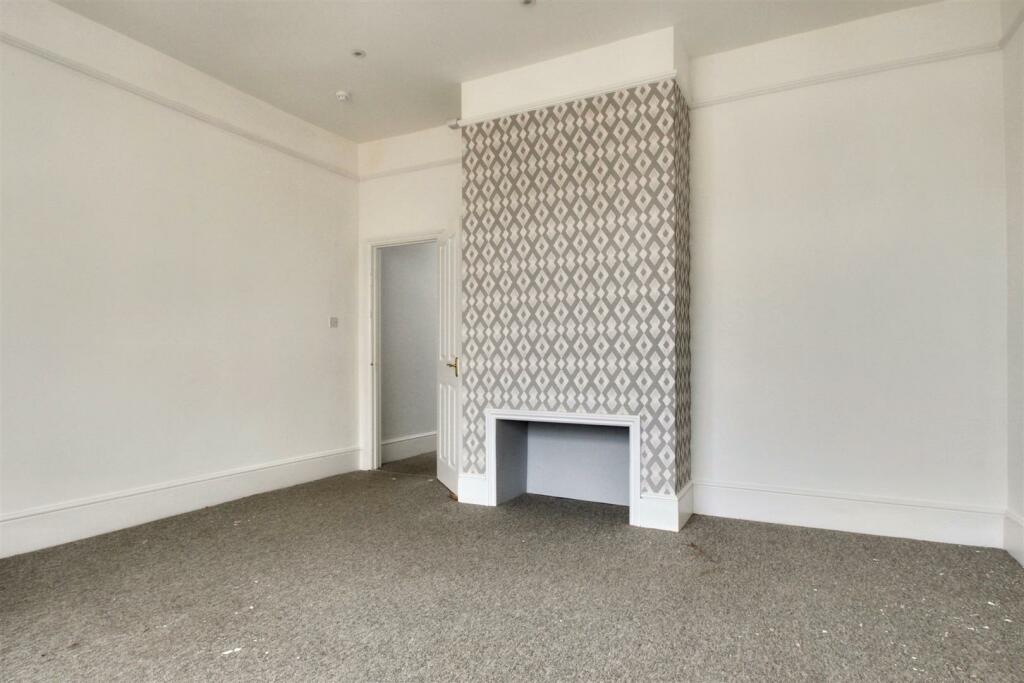 Additional property image - Park Crescent, Worthing