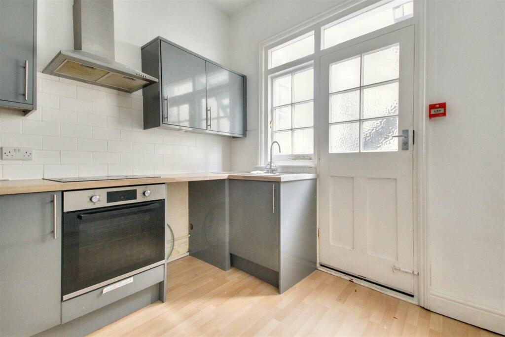 Additional property image - Park Crescent, Worthing