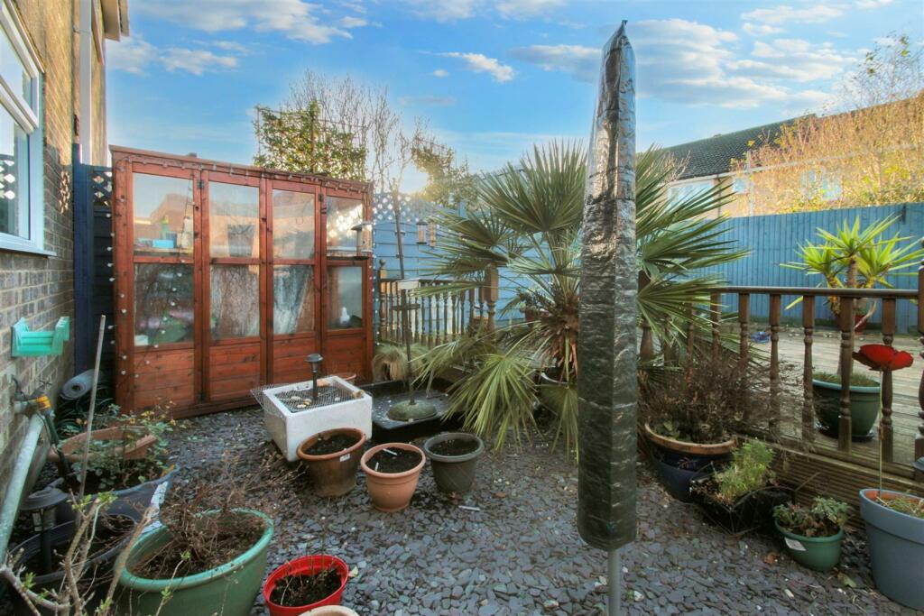 Additional property image - Halifax Drive, Durrington, Worthing