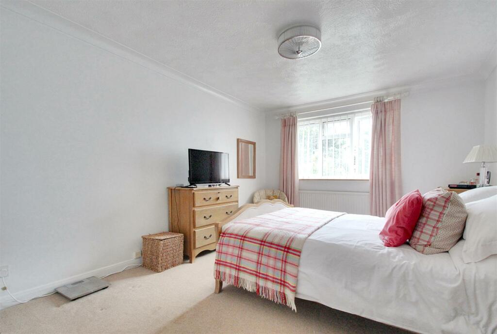 Additional property image - Goldsmith Road, Worthing