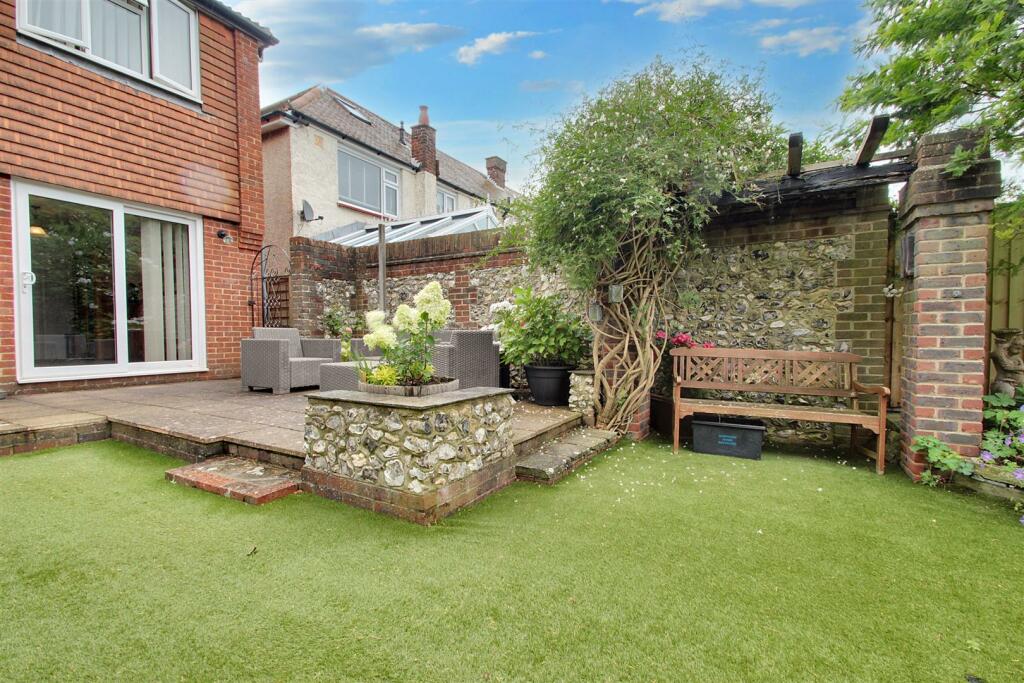 Additional property image - Goldsmith Road, Worthing