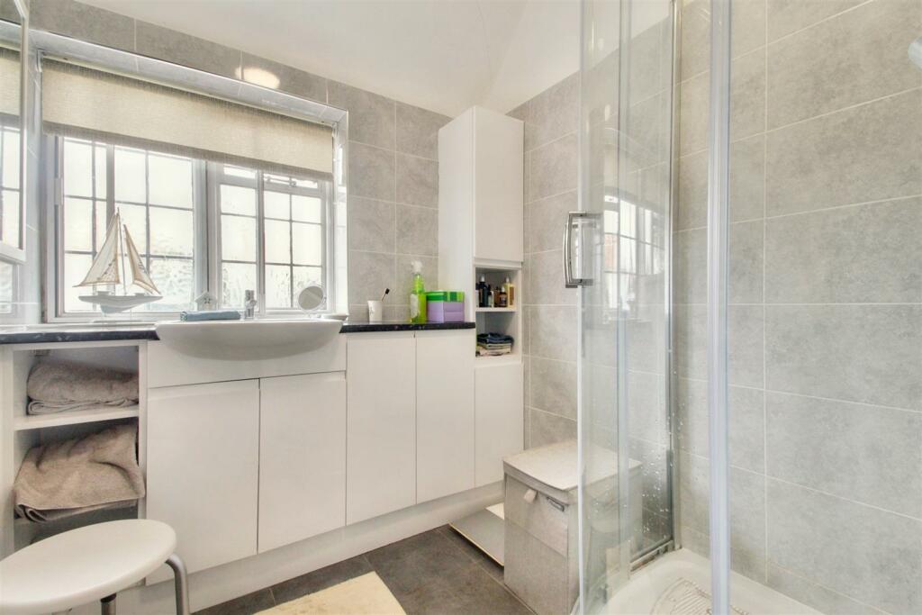Additional property image - Wallace Avenue, Worthing