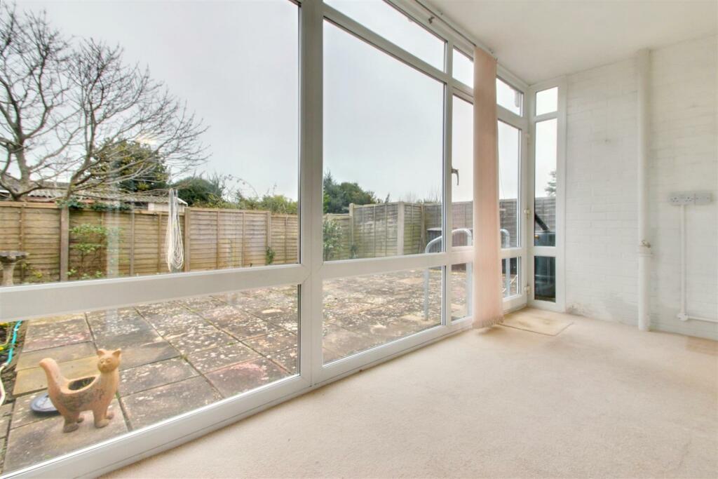 Additional property image - Goring Road, Goring-By-Sea, Worthing