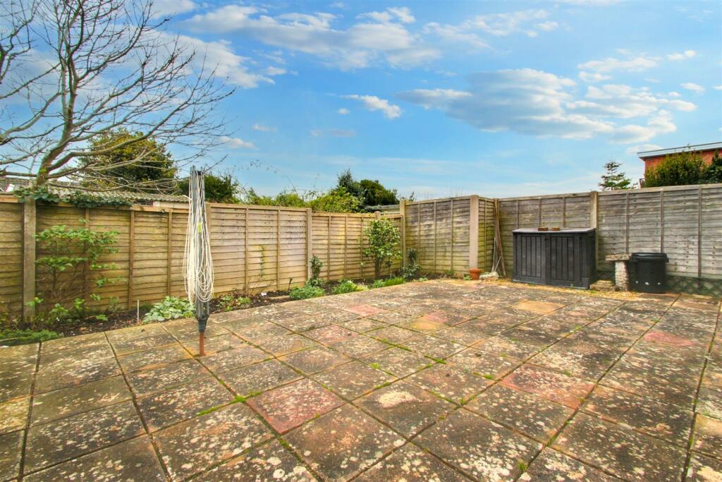 Additional property image - Goring Road, Goring-By-Sea, Worthing