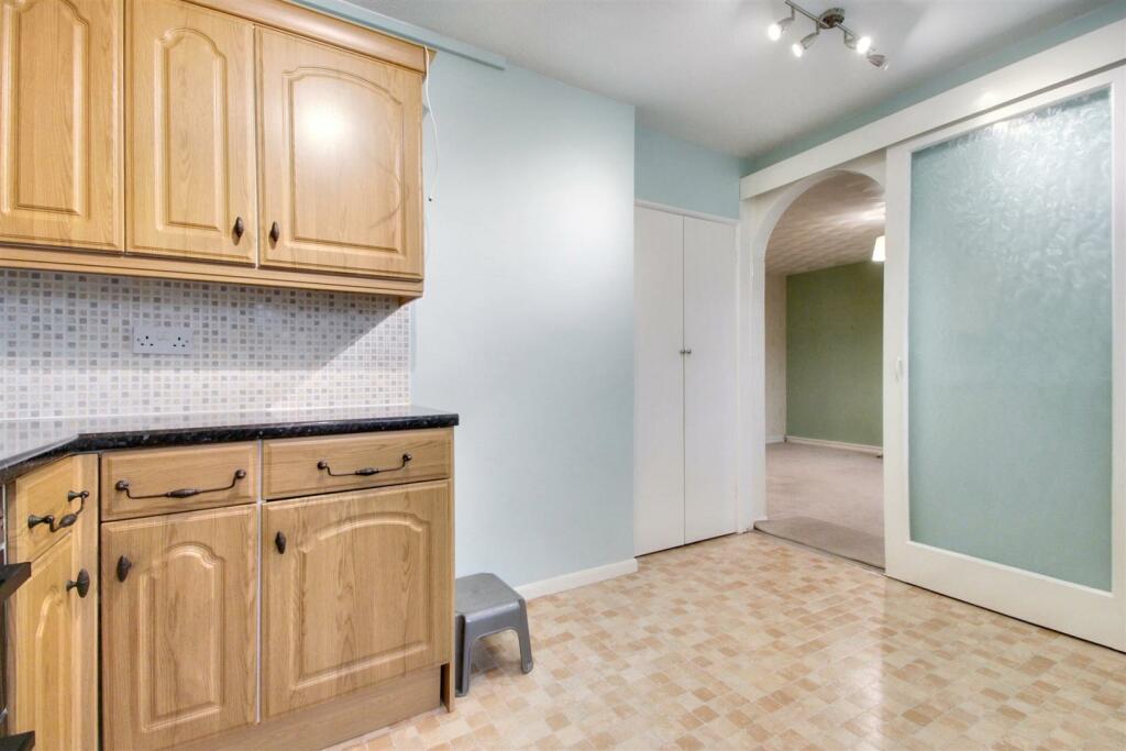 Additional property image - Goring Road, Goring-By-Sea, Worthing