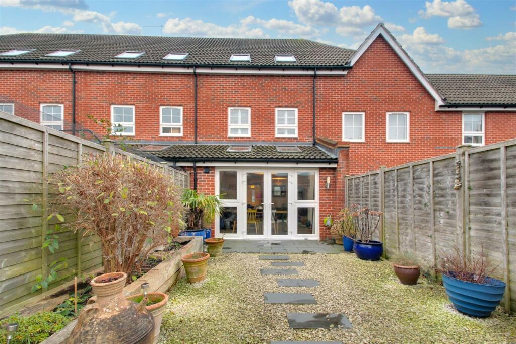 Additional property image - Quicksilver Street, Worthing