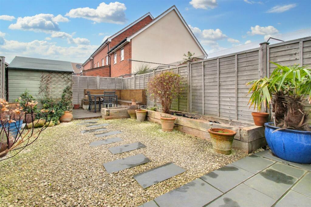 Additional property image - Quicksilver Street, Worthing