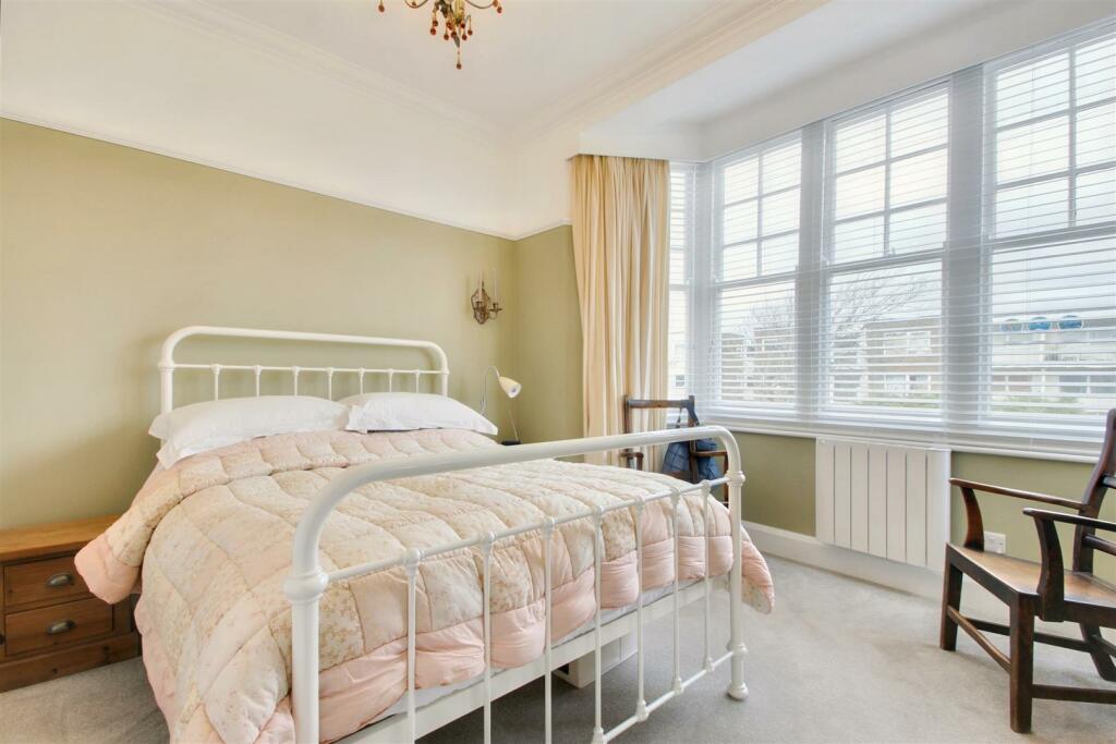 Additional property image - Bath Road, Worthing