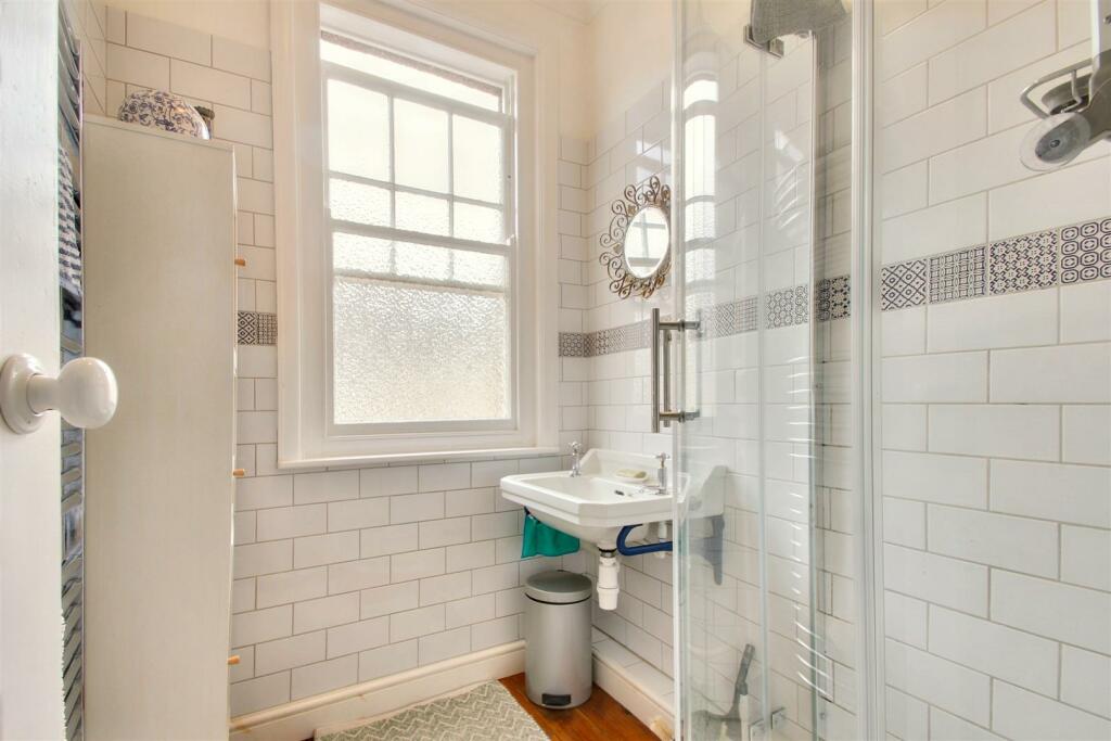 Additional property image - Bath Road, Worthing