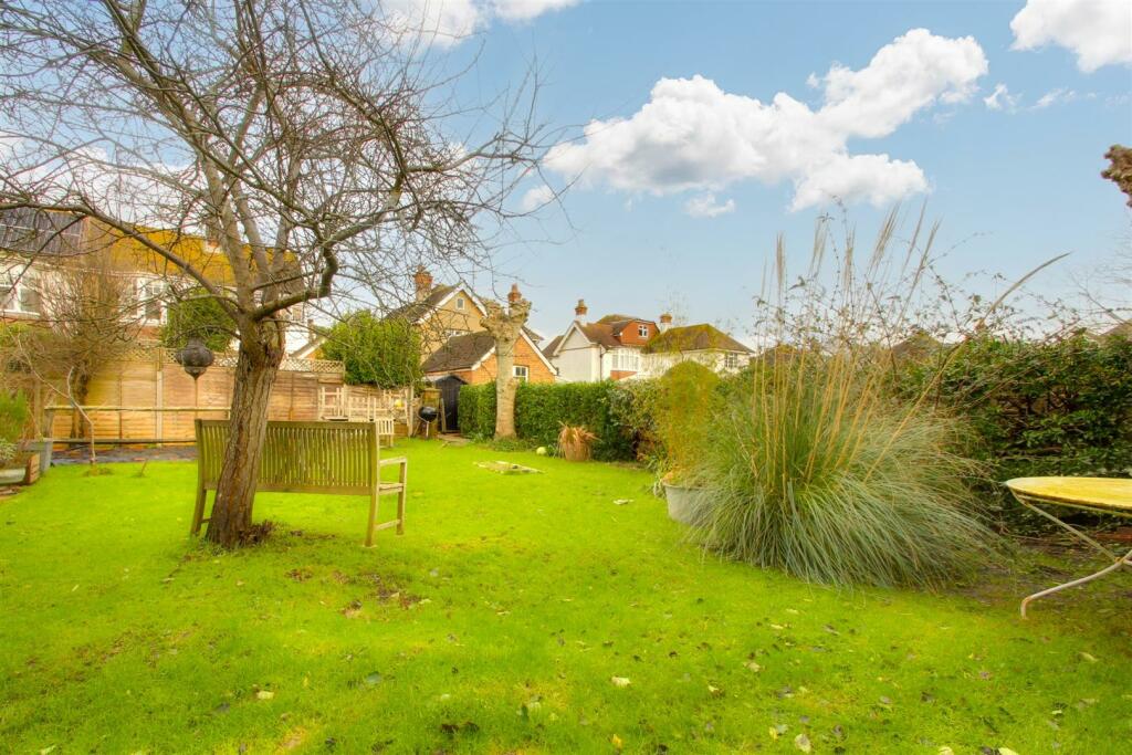 Additional property image - Bath Road, Worthing