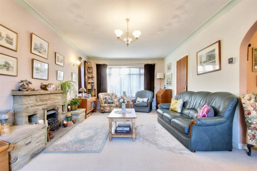 Property image - Arlington Avenue, Goring-By-Sea, Worthing