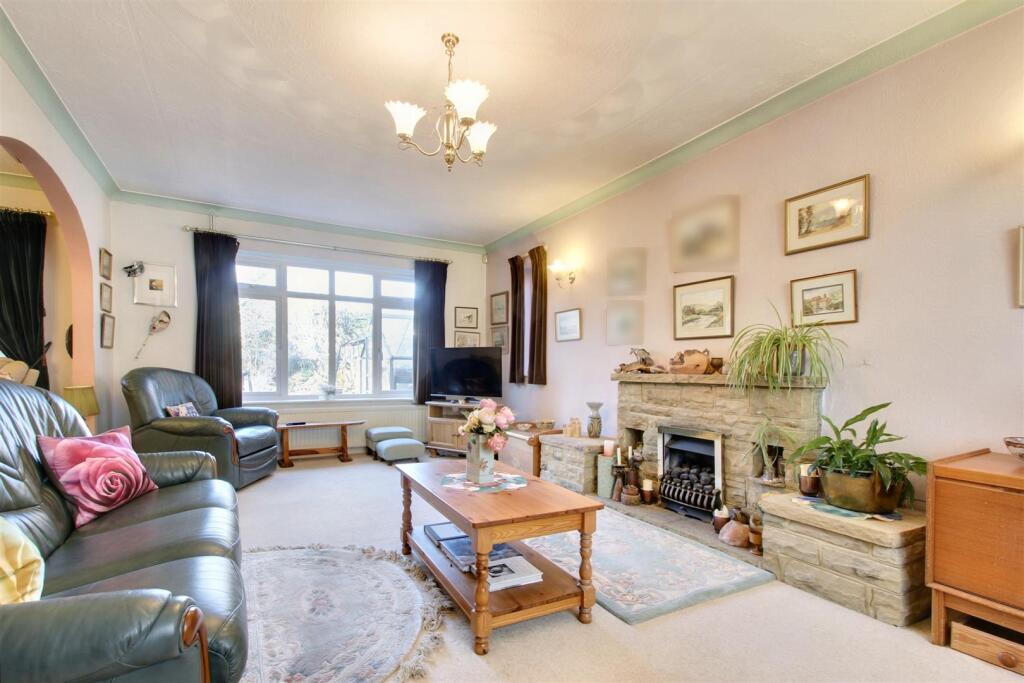 Additional property image - Arlington Avenue, Goring-By-Sea, Worthing