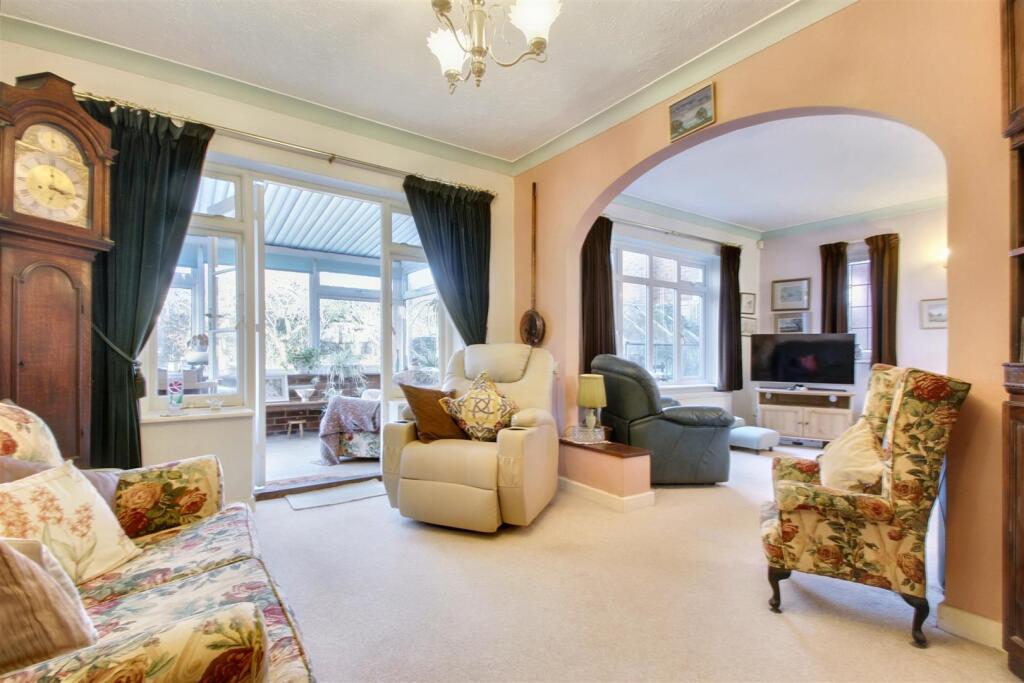 Additional property image - Arlington Avenue, Goring-By-Sea, Worthing
