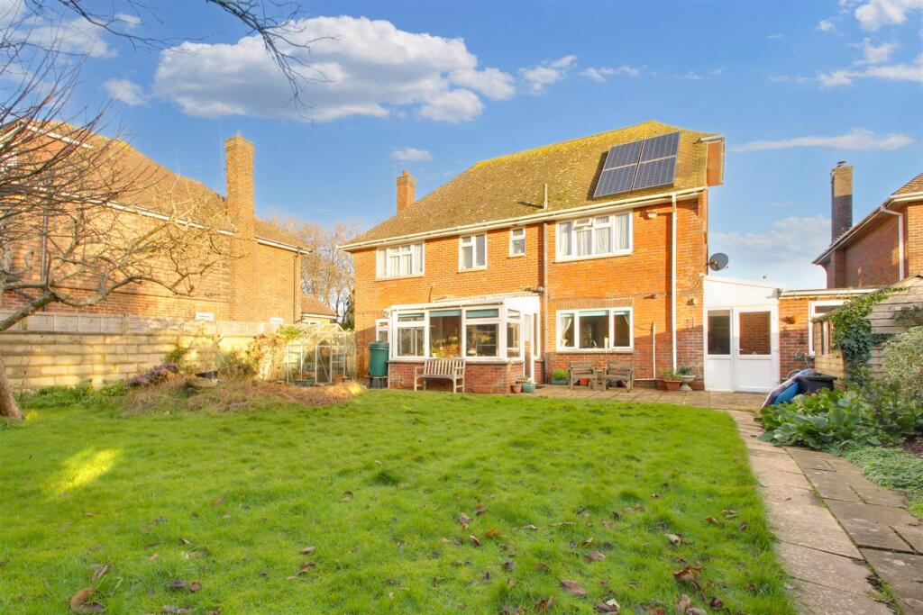 Additional property image - Arlington Avenue, Goring-By-Sea, Worthing