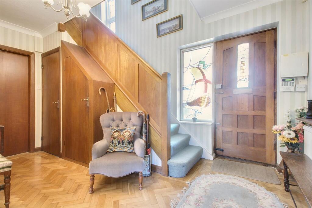 Additional property image - Arlington Avenue, Goring-By-Sea, Worthing