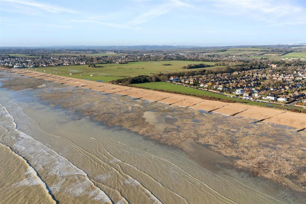 Additional property image - Arlington Avenue, Goring-By-Sea, Worthing