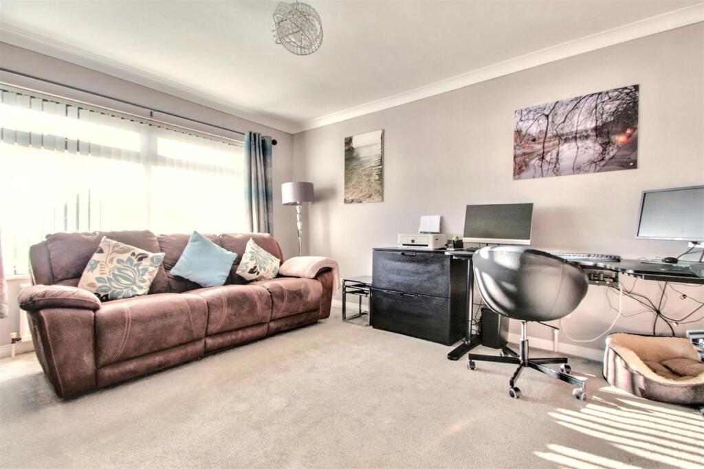 Additional property image - Cheviot Close, Worthing