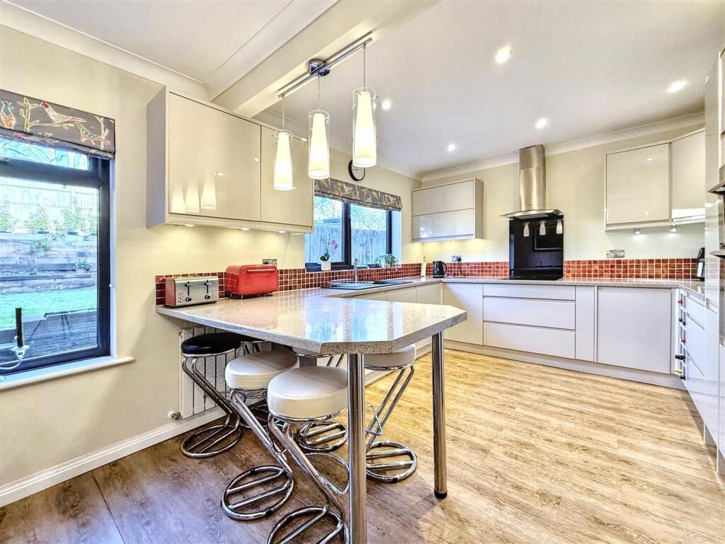 Additional property image - Cheviot Close, Worthing