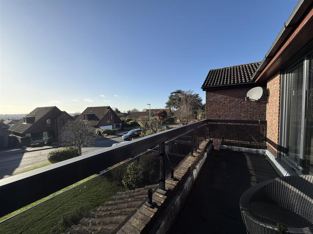 Additional property image - Cheviot Close, Worthing
